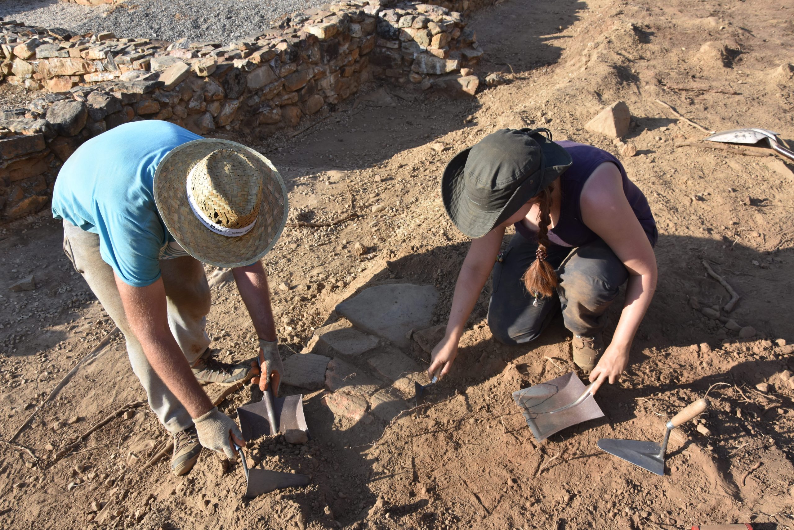 Proceso de excavación arqueológica en Valderrepisa, año 2017.