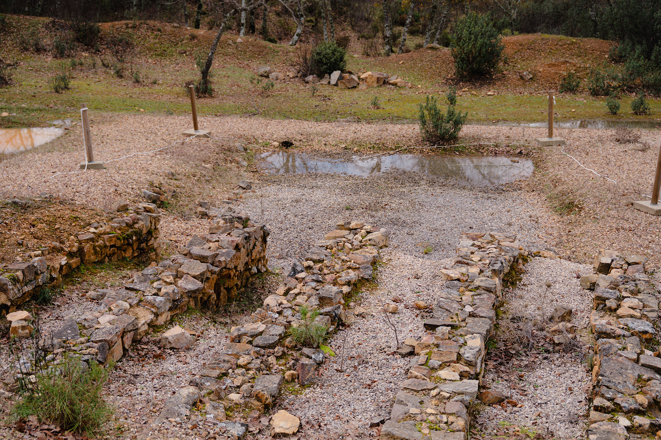 Restos del poblado romano en Fuencaliente, Ciudad Real. Imagen tomada por Ikonox Marketing Digital.