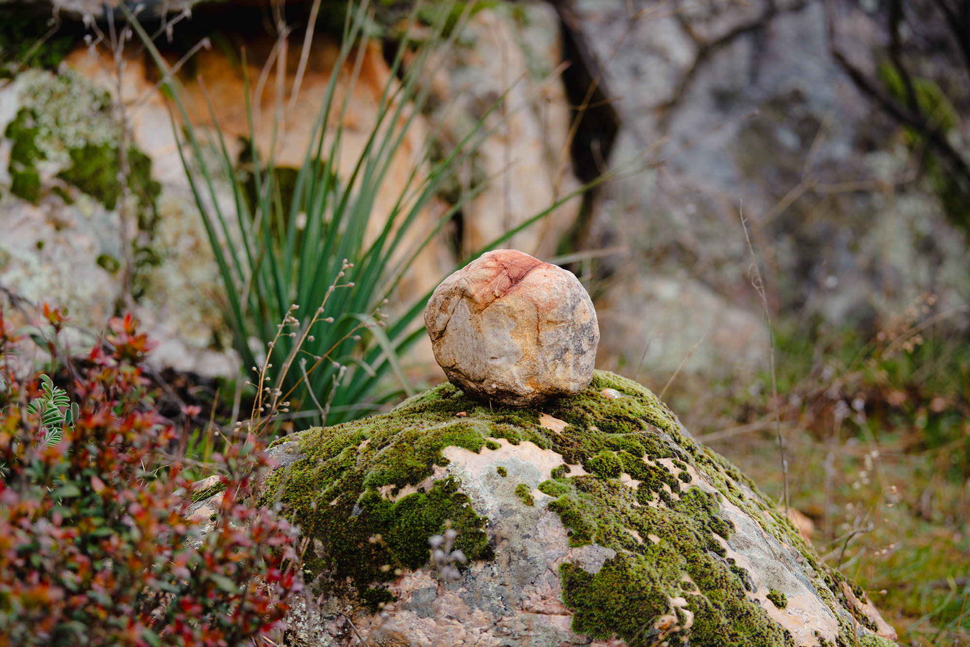 Los yacimientos arqueológicos de Fuencaliente, Ciudad Real, fotografiado por Ikonox Marketing Digital.