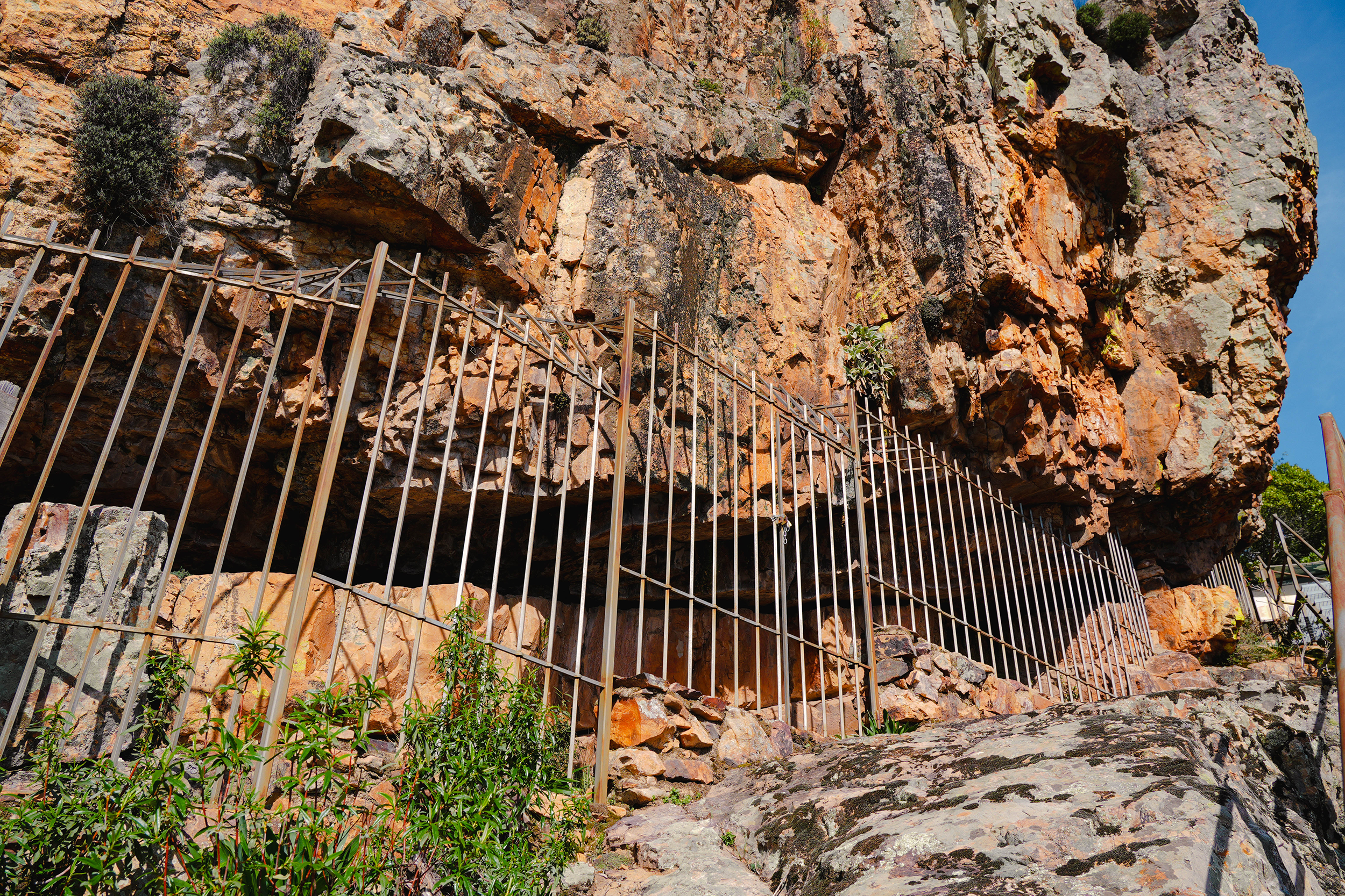 Plano detalle de yacimientos arqueológicos menores en Fuencaliente, Ciudad Real, realizado por Ikonox Marketing Digital.